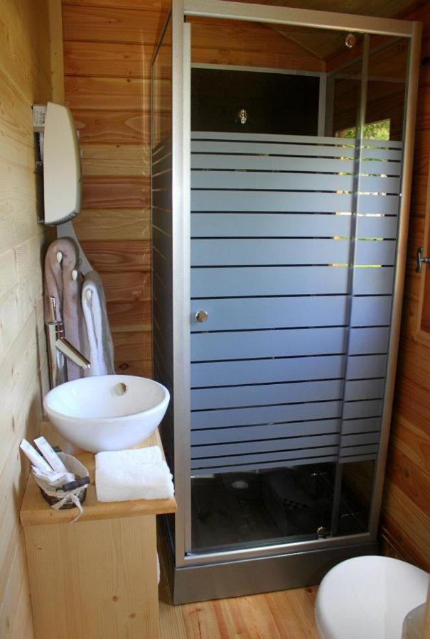 Campsite Les Roulottes De Dilou Cerise
